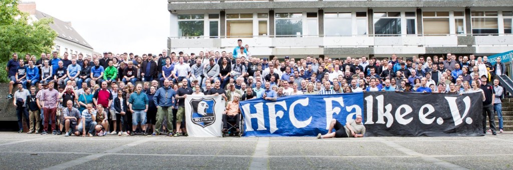 Gruppenfoto Gründungsversammlung HFC Falke - (c) Patrick Franck 