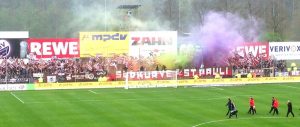 Intro der Südkurve SV Sandhausen - FC St.Pauli